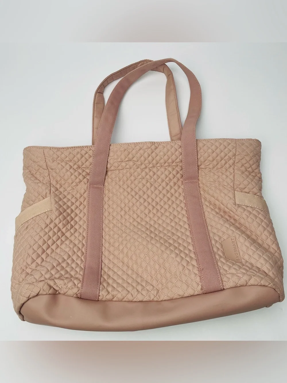 Bagsmart Dusty Pink Quilted Computer Laptop Zip Pocket Bag